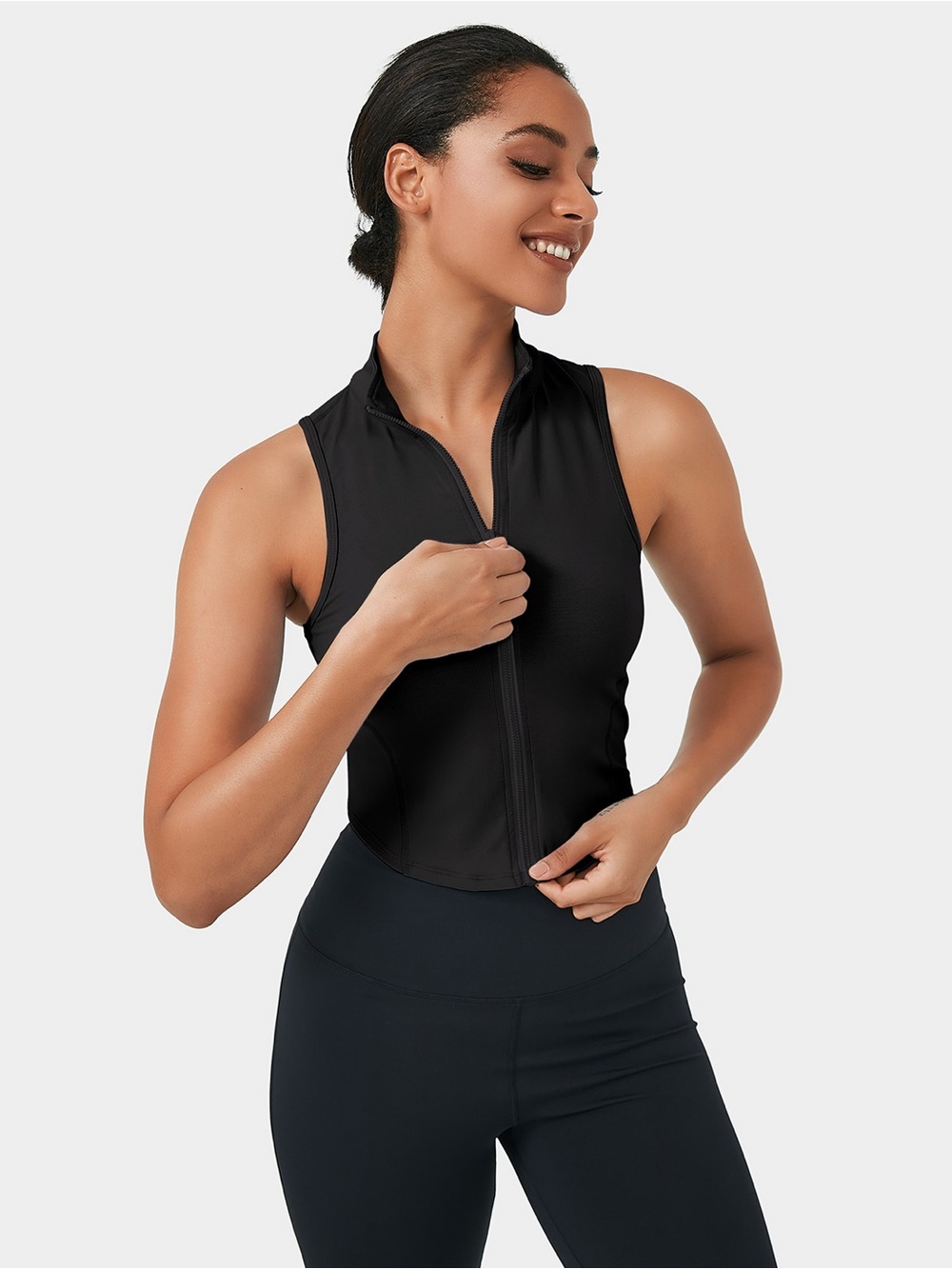 HALARA Black Mock Neck Zip Front Sleeveless Cropped Tank Top